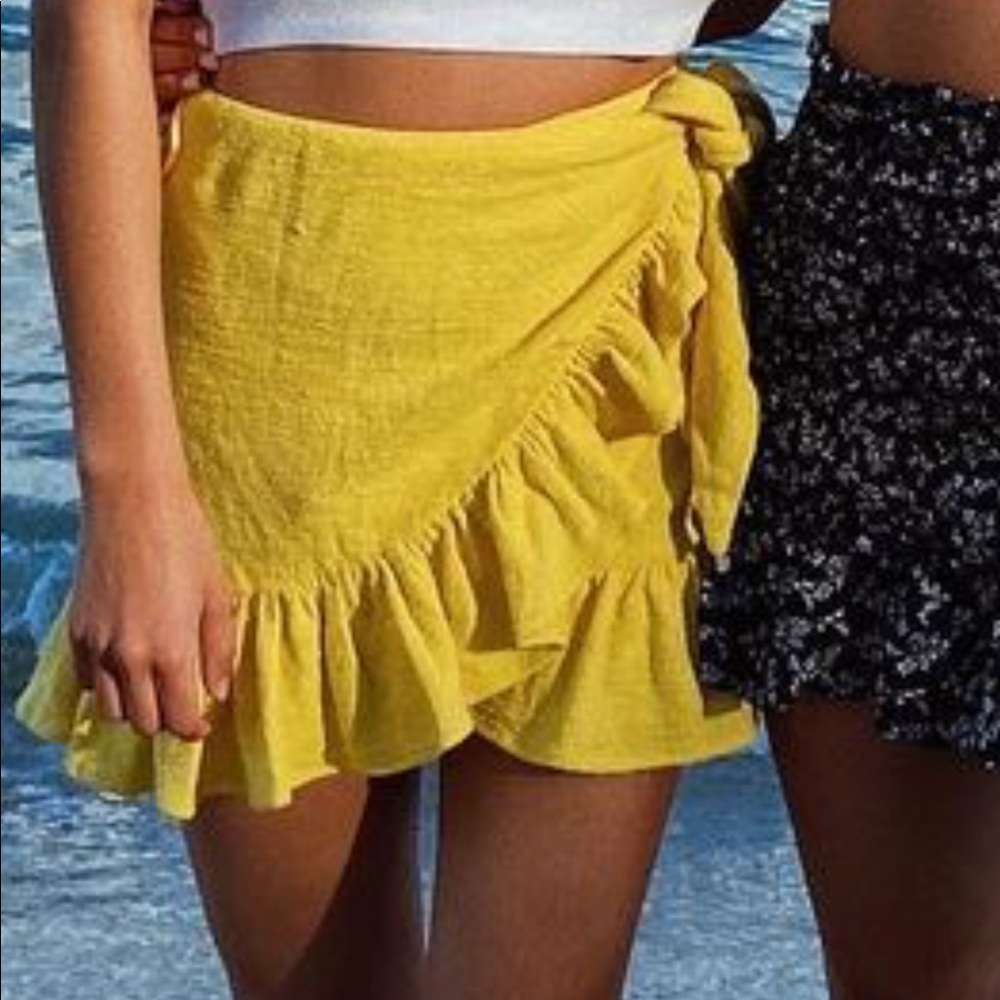 Wrap beach skirt